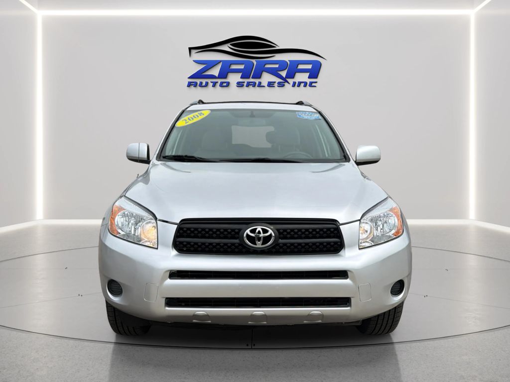 Photo 2 of this TOYOTA RAV4