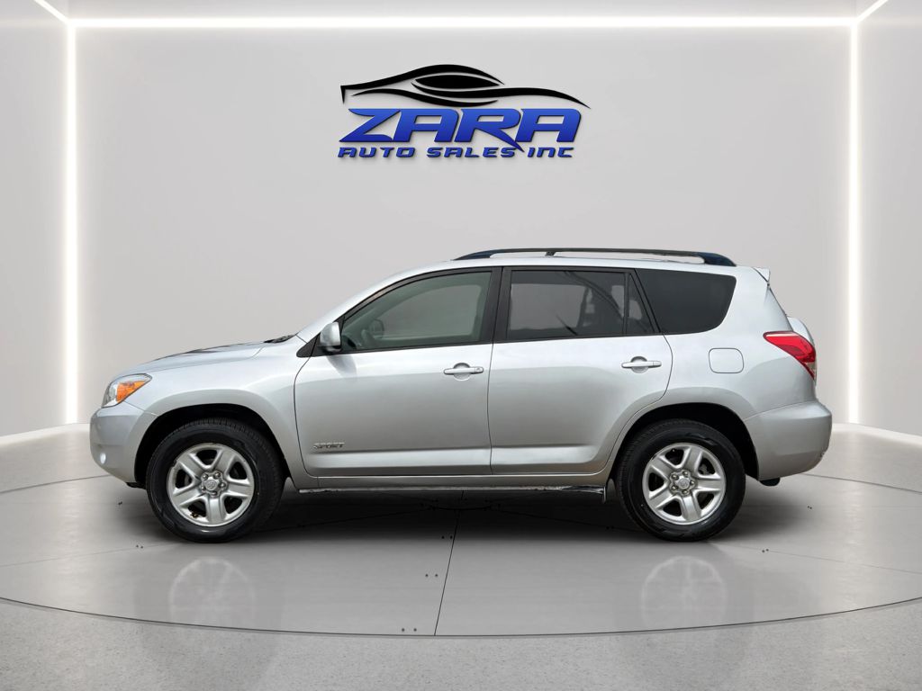 Photo 4 of this TOYOTA RAV4