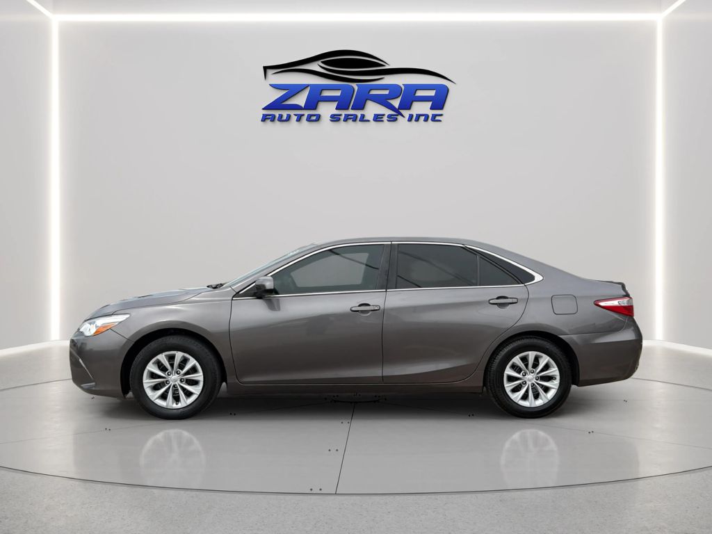 Photo 4 of this TOYOTA CAMRY