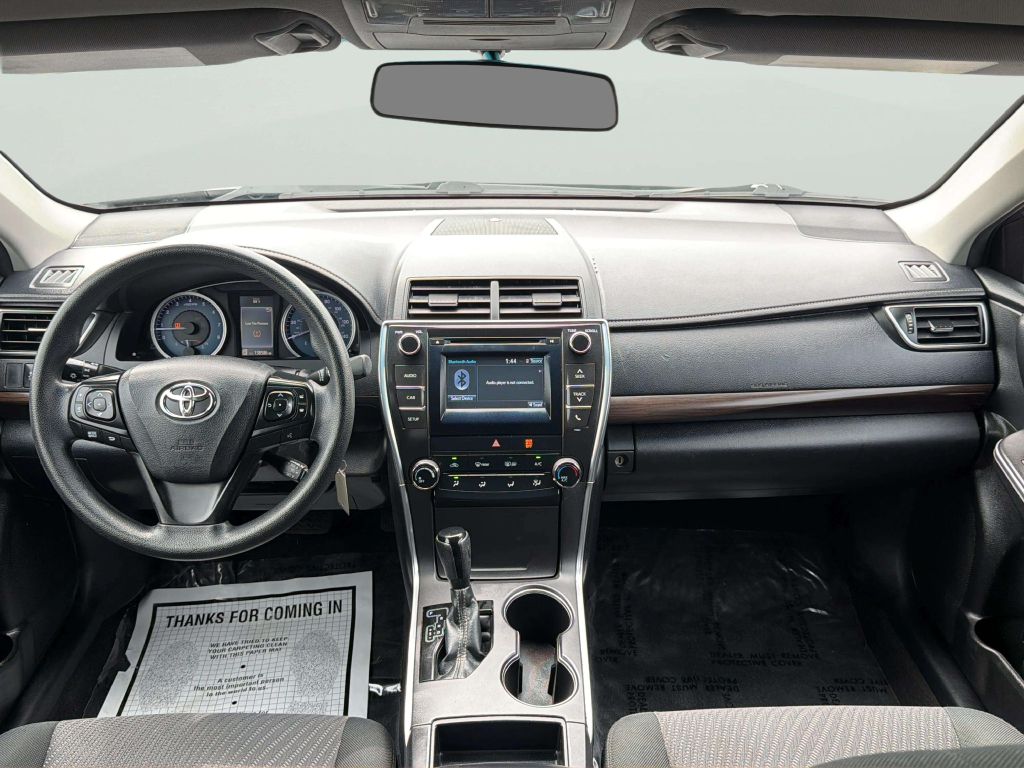 Photo 14 of this TOYOTA CAMRY