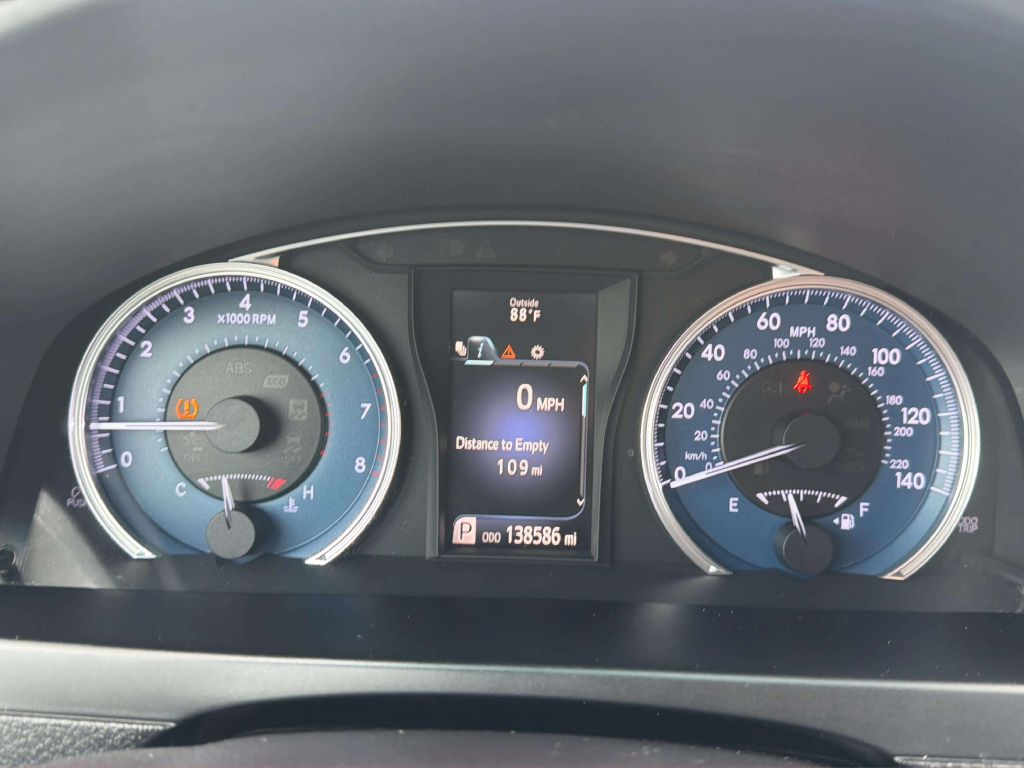 Photo 20 of this TOYOTA CAMRY