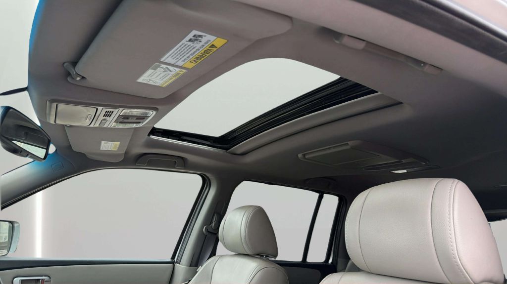 Photo 19 of this HONDA PILOT