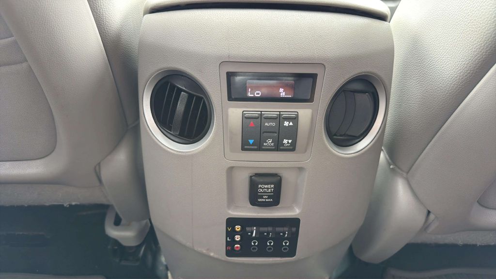 Photo 22 of this HONDA PILOT