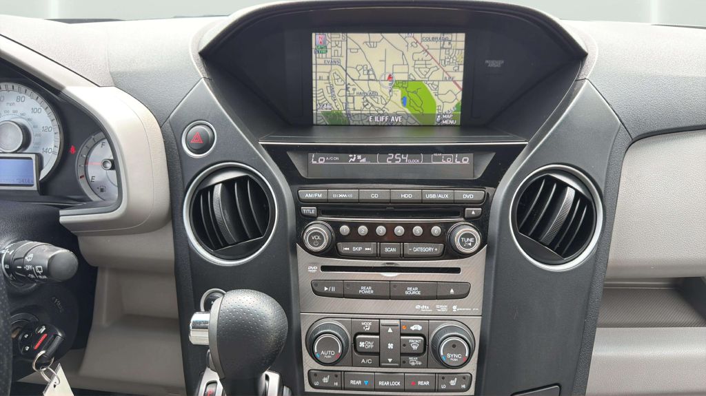 Photo 26 of this HONDA PILOT