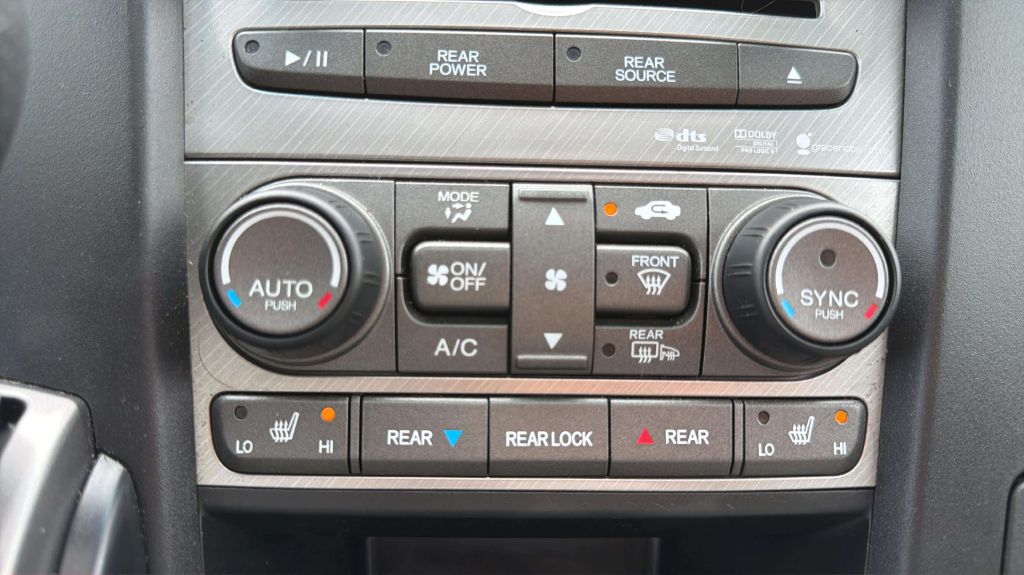 Photo 30 of this HONDA PILOT