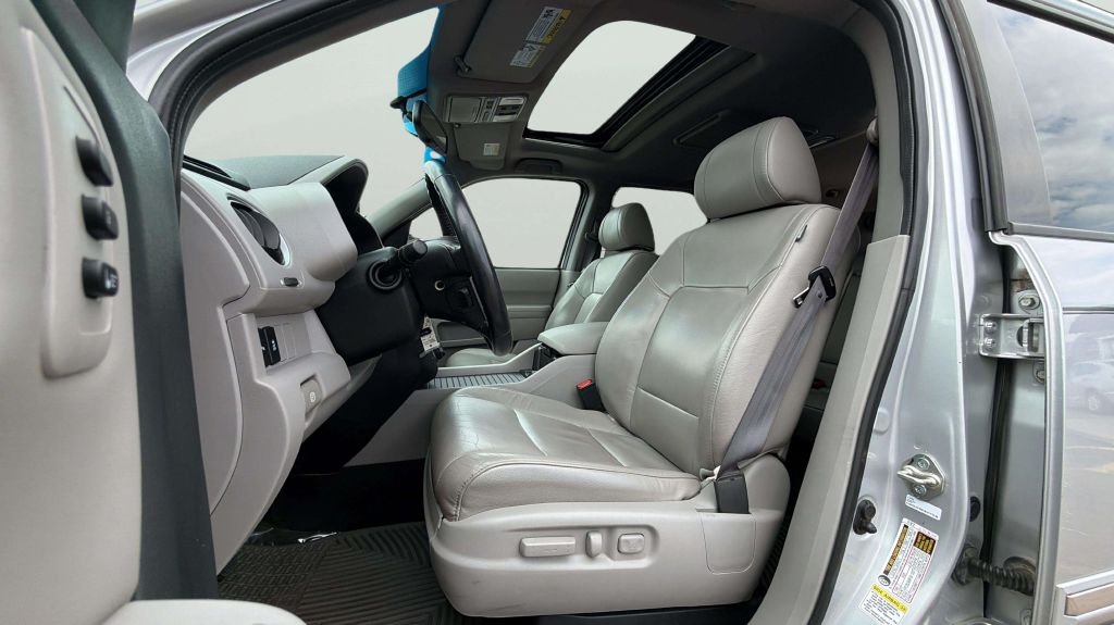 Photo 35 of this HONDA PILOT