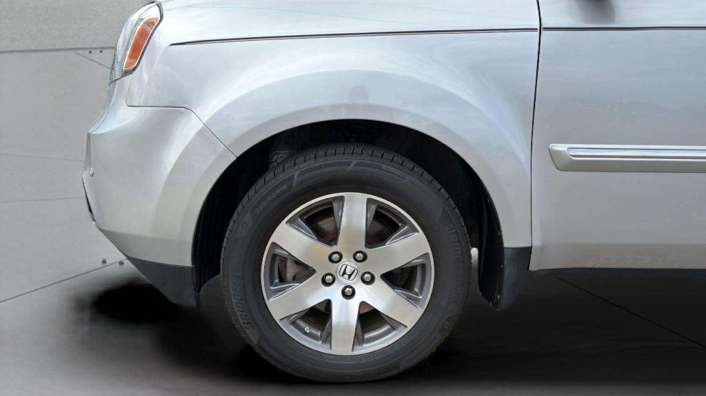 Photo 38 of this HONDA PILOT