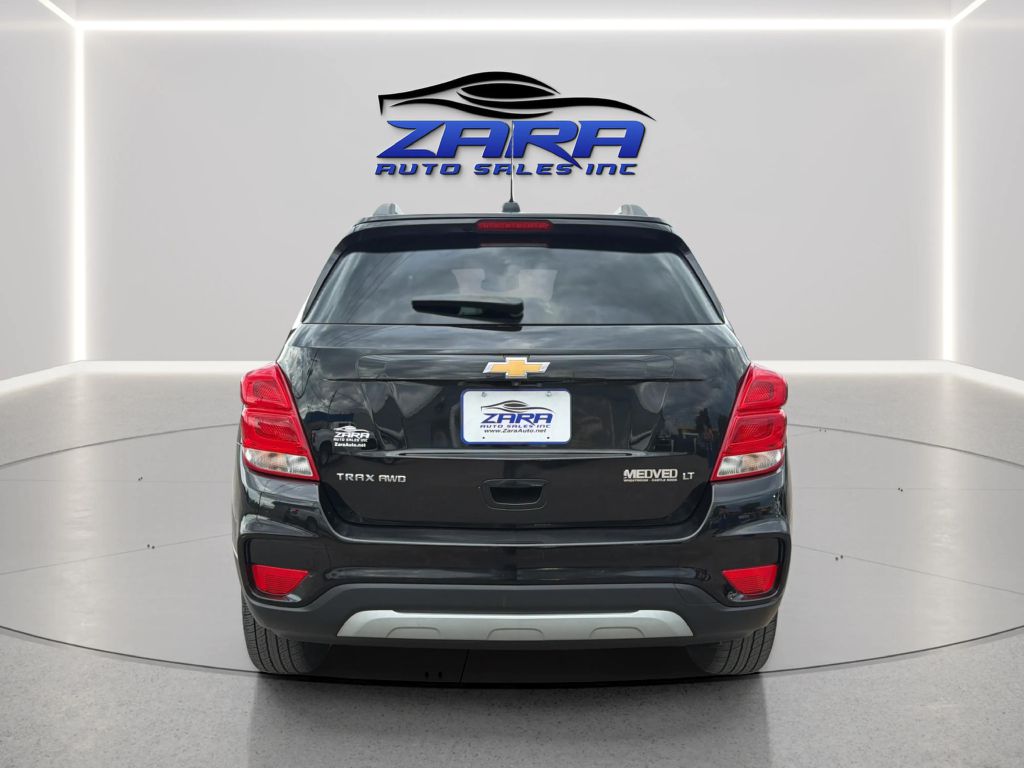 Photo 6 of this CHEVROLET TRAX