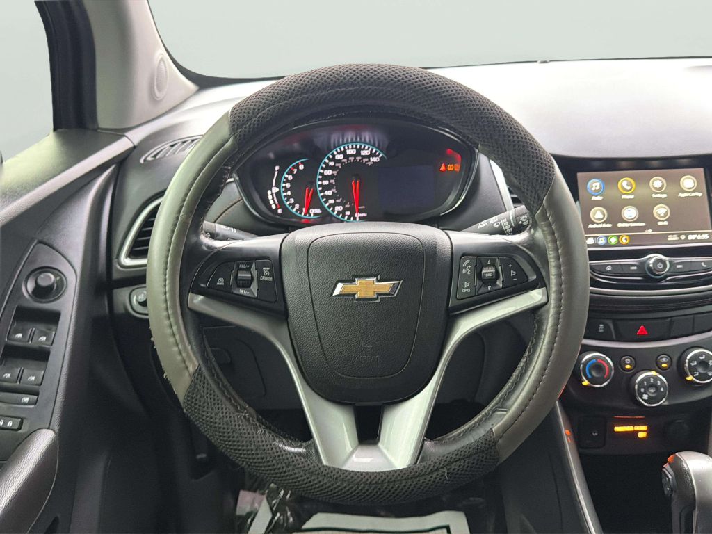Photo 19 of this CHEVROLET TRAX