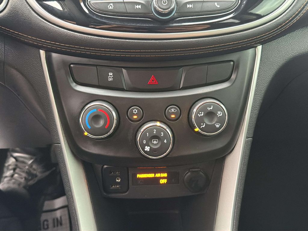 Photo 21 of this CHEVROLET TRAX