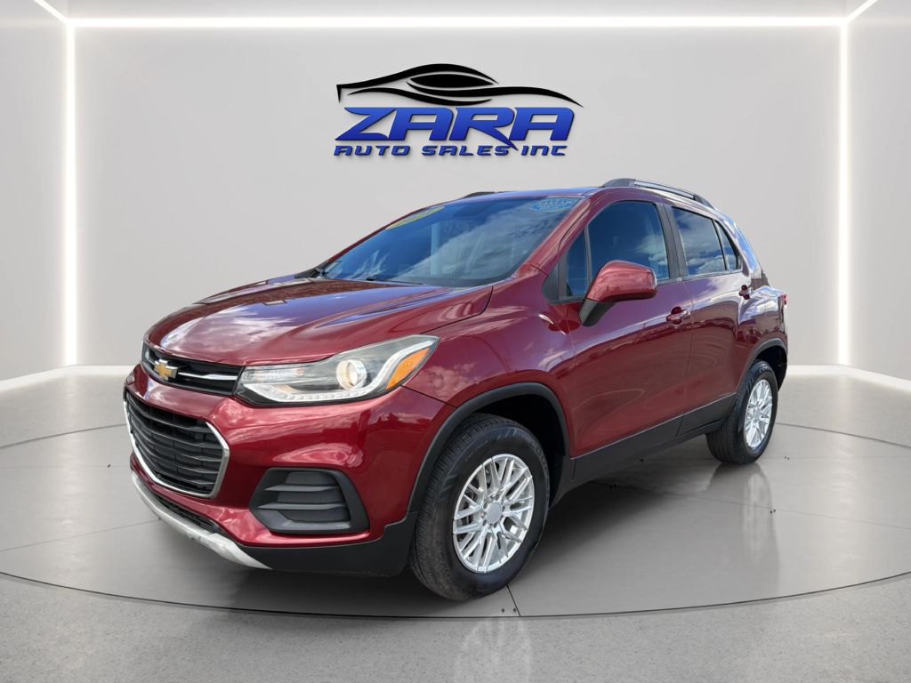 Photo 3 of this CHEVROLET TRAX