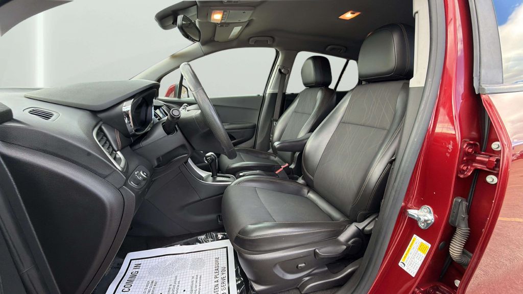 Photo 26 of this CHEVROLET TRAX