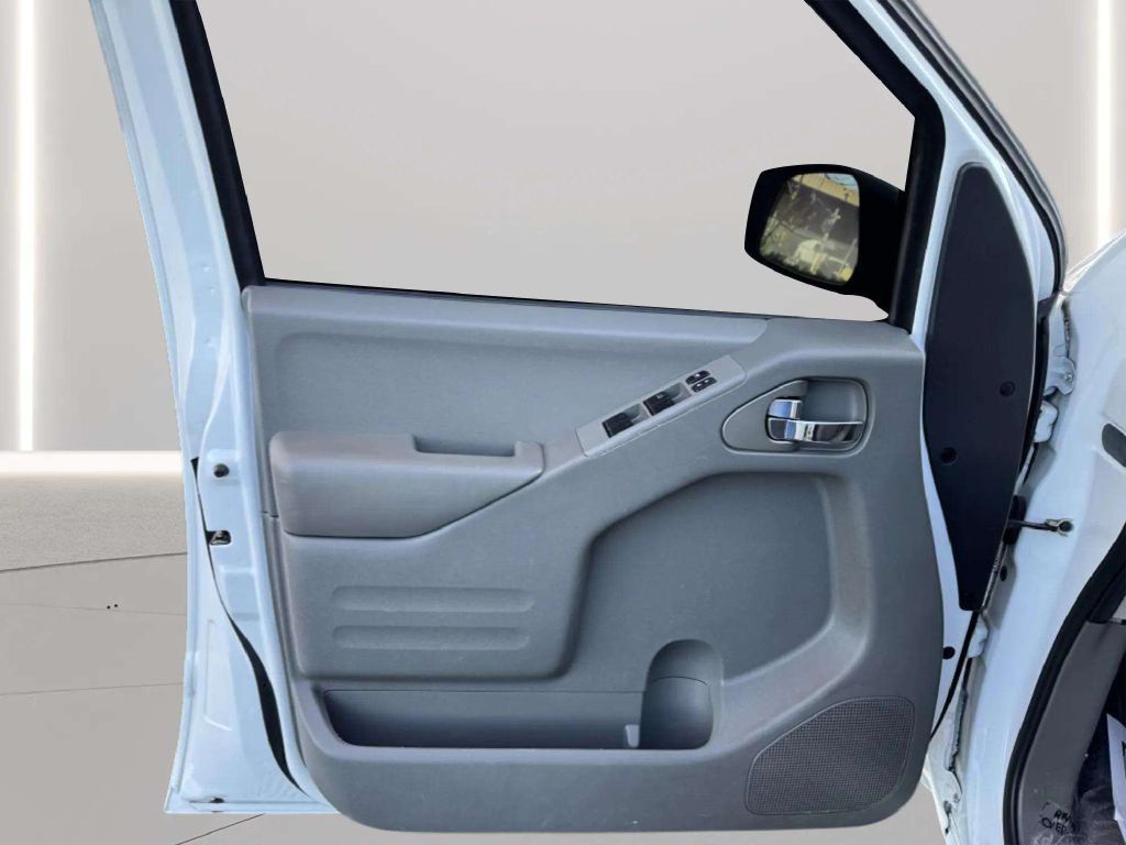 Photo 15 of this NISSAN FRONTIER