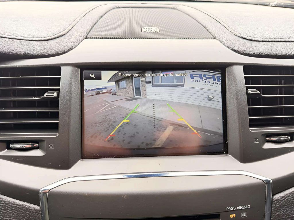 Photo 26 of this LINCOLN MKS