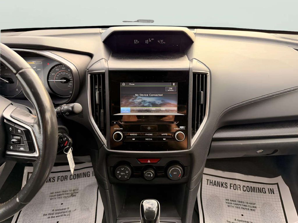Photo 18 of this SUBARU CROSSTREK