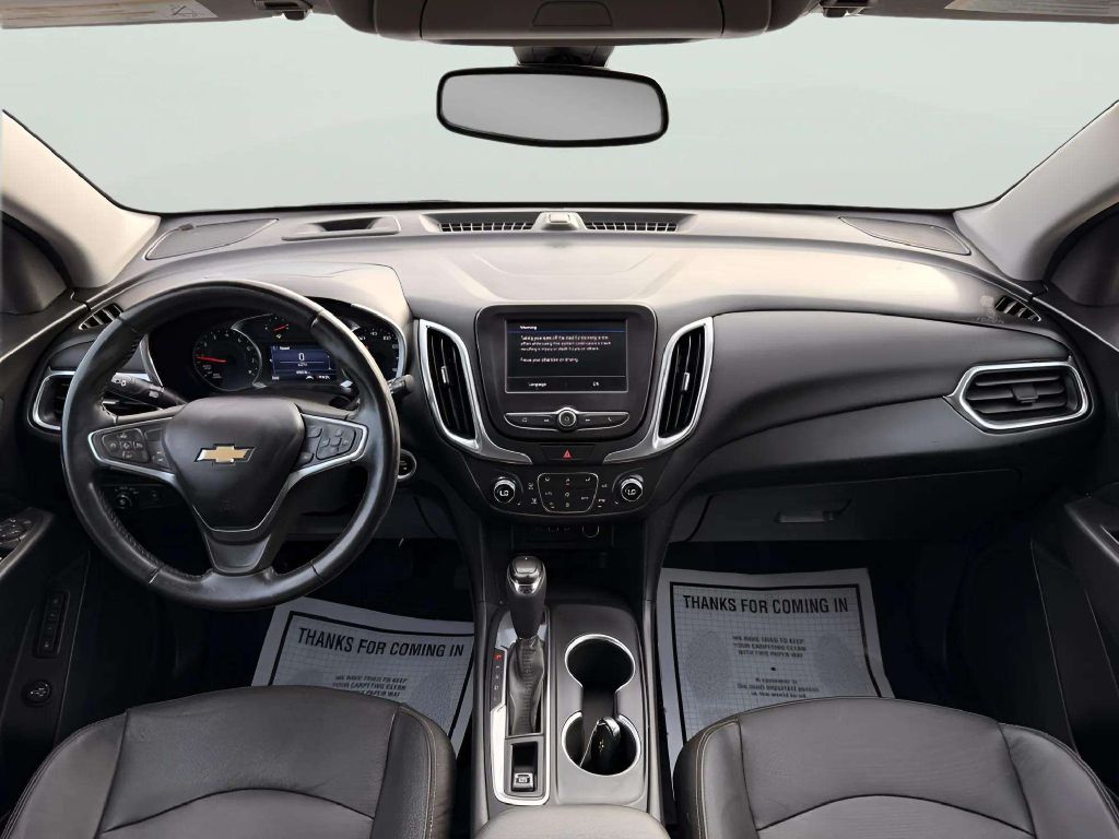 Photo 18 of this CHEVROLET EQUINOX