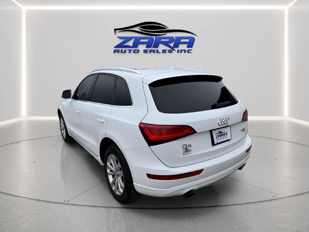 Photo 5 of this AUDI Q5