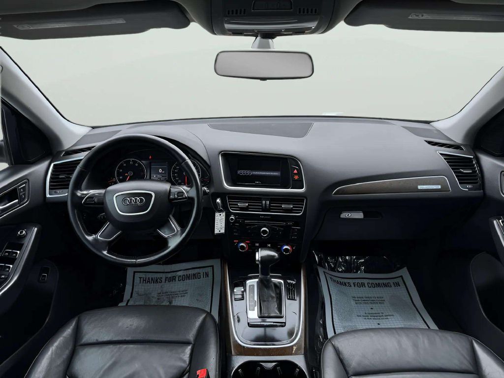 Photo 18 of this AUDI Q5