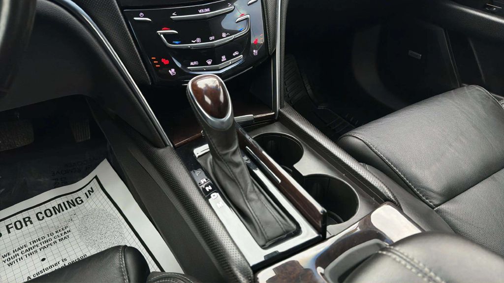 Photo 21 of this CADILLAC XTS