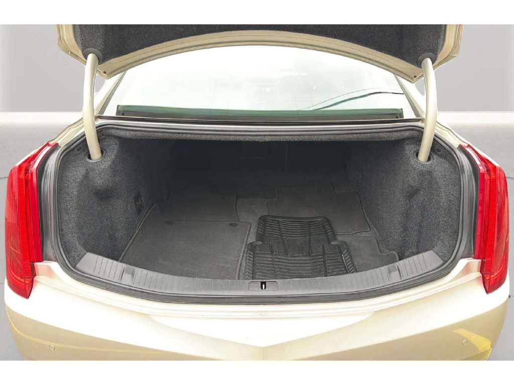Photo 28 of this CADILLAC XTS