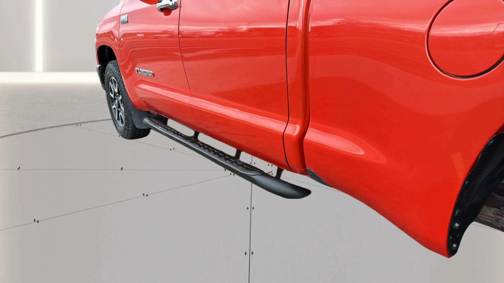 Photo 29 of this TOYOTA TUNDRA