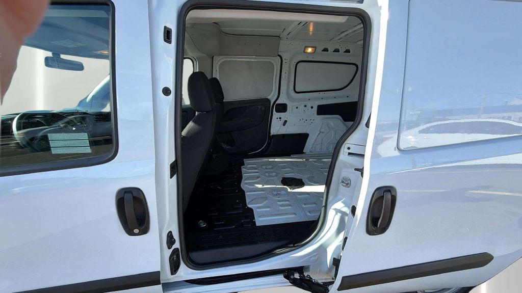 Photo 24 of this RAM PROMASTER CITY