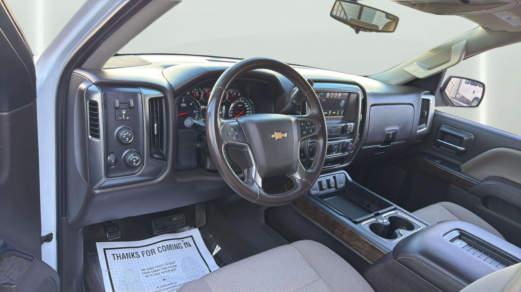 Photo 16 of this CHEVROLET SILVERADO 1500