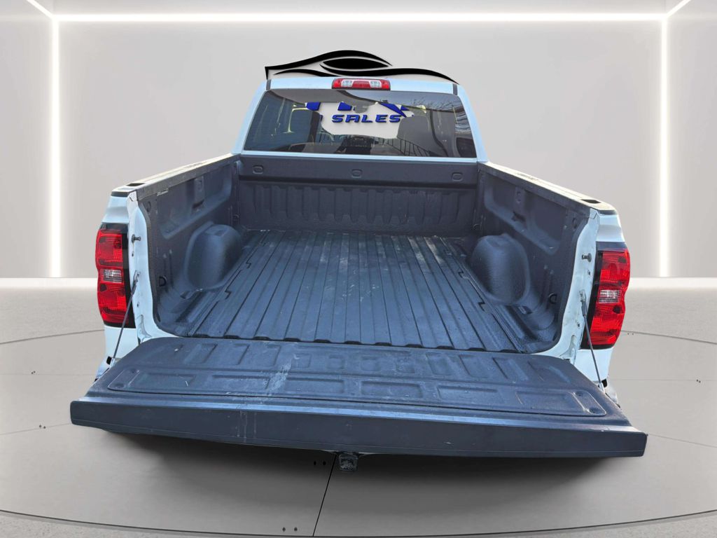 Photo 28 of this CHEVROLET SILVERADO 1500