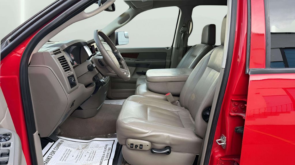Photo 11 of this DODGE RAM 3500