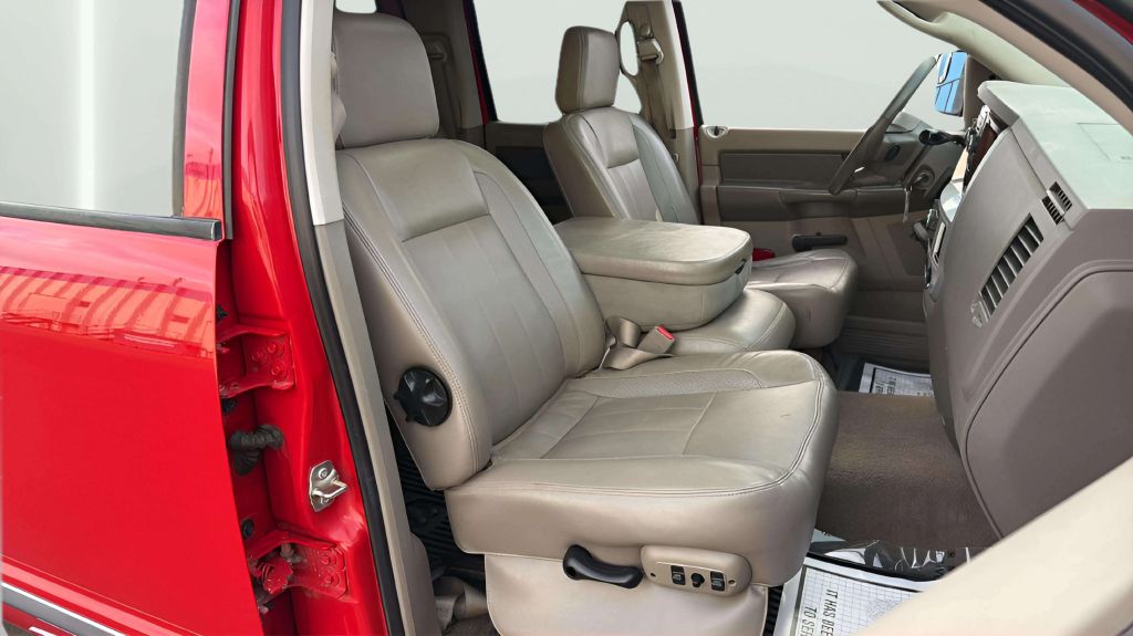Photo 14 of this DODGE RAM 3500