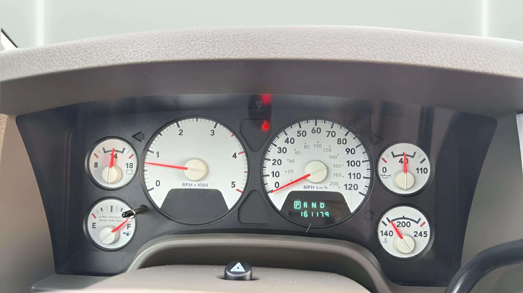Photo 22 of this DODGE RAM 3500