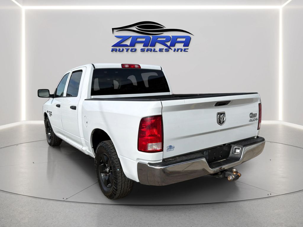 Photo 5 of this RAM 1500 CLASSIC