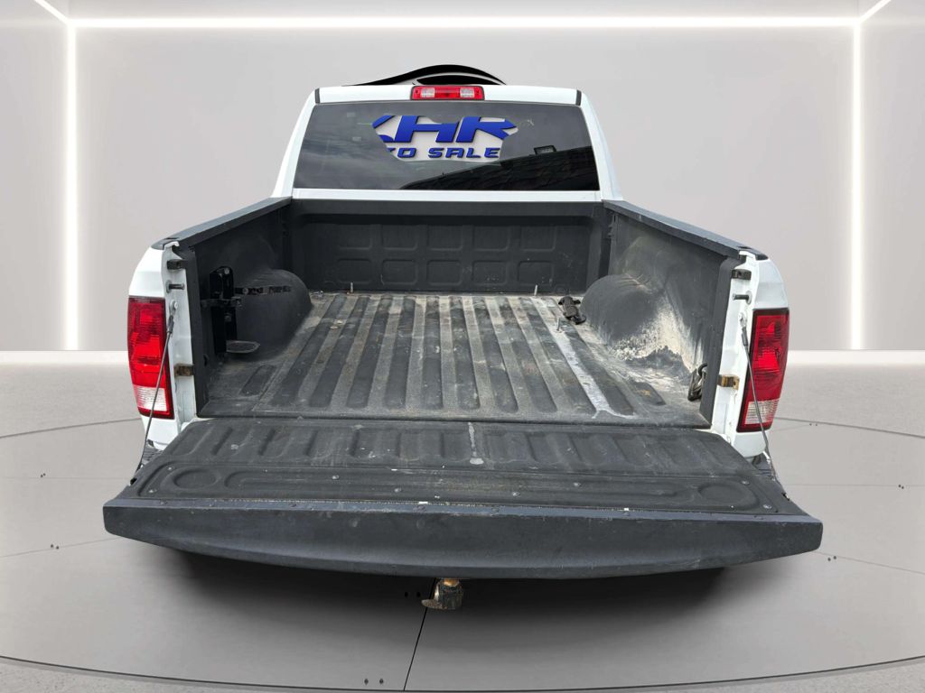 Photo 27 of this RAM 1500 CLASSIC