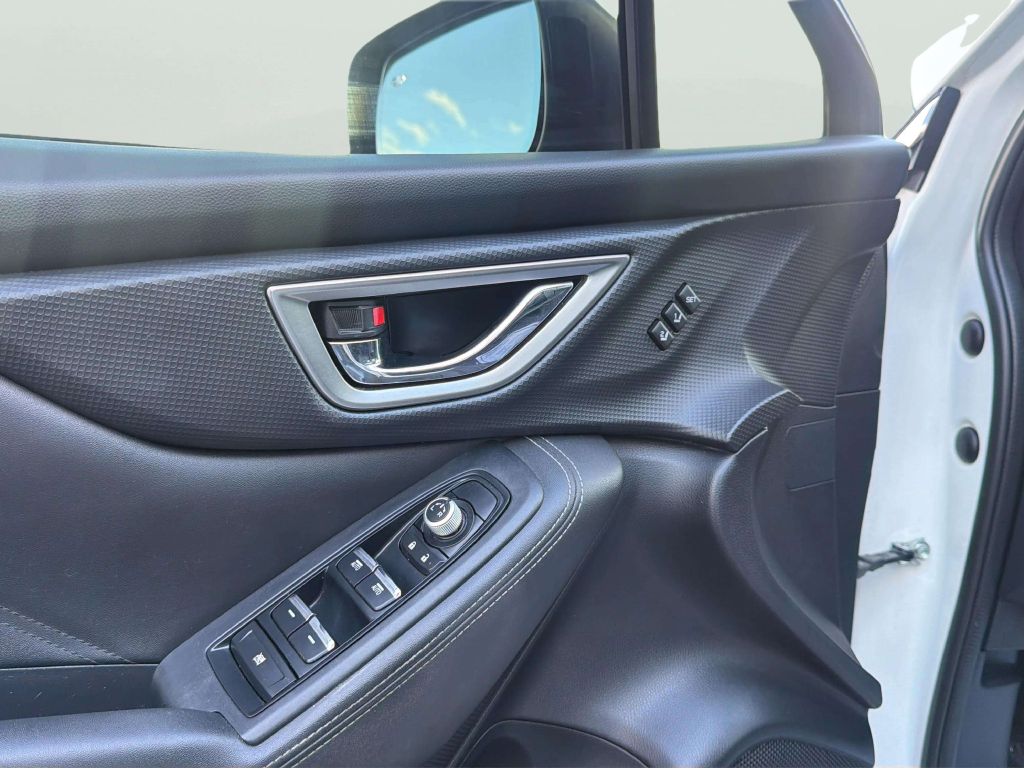 Photo 16 of this SUBARU FORESTER
