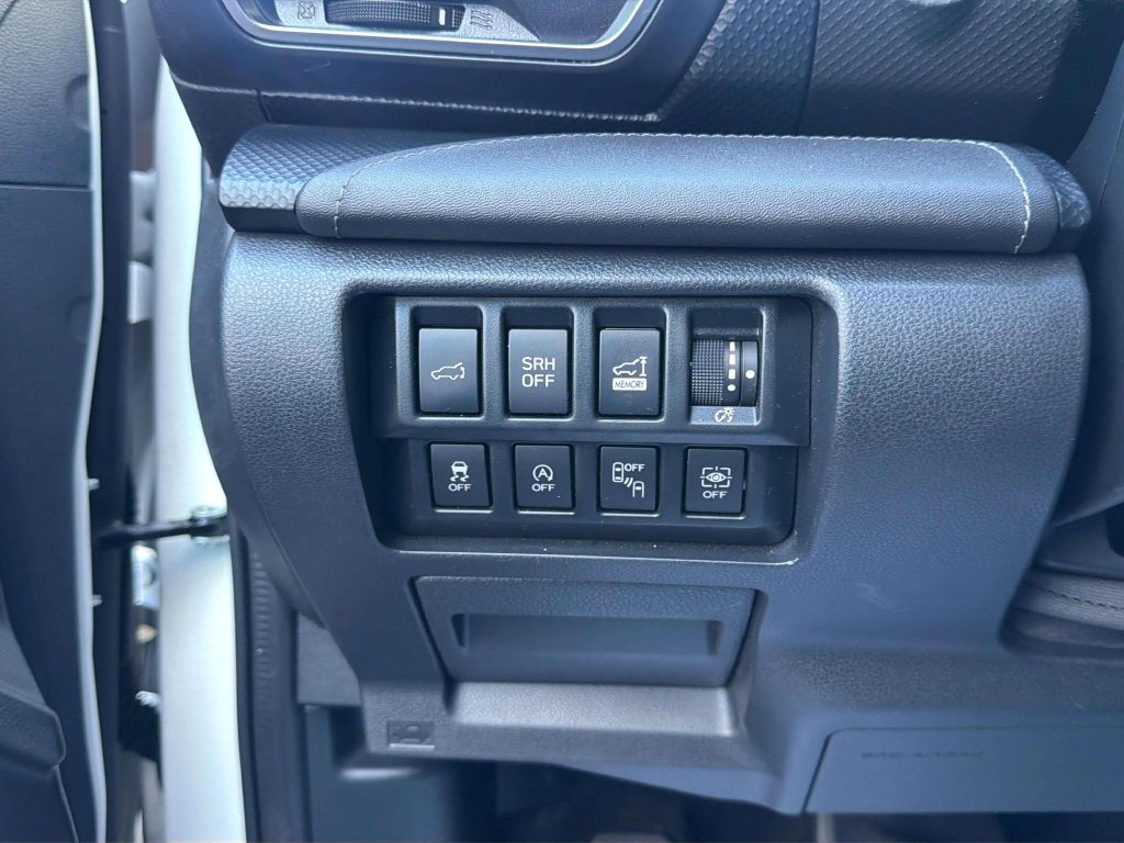 Photo 28 of this SUBARU FORESTER