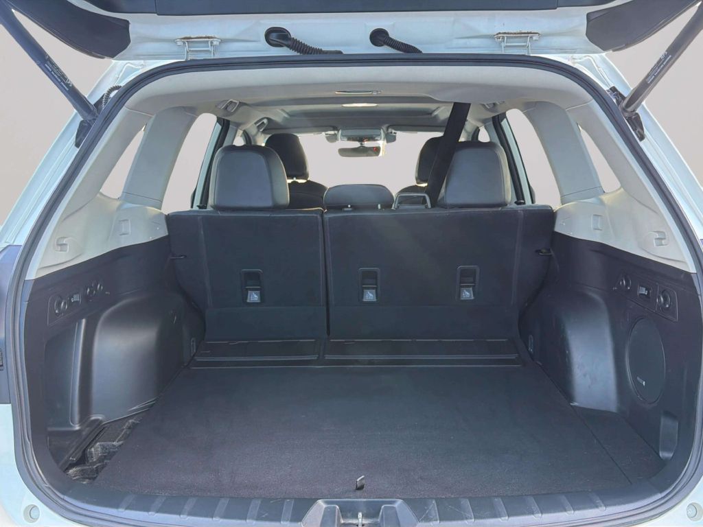 Photo 30 of this SUBARU FORESTER