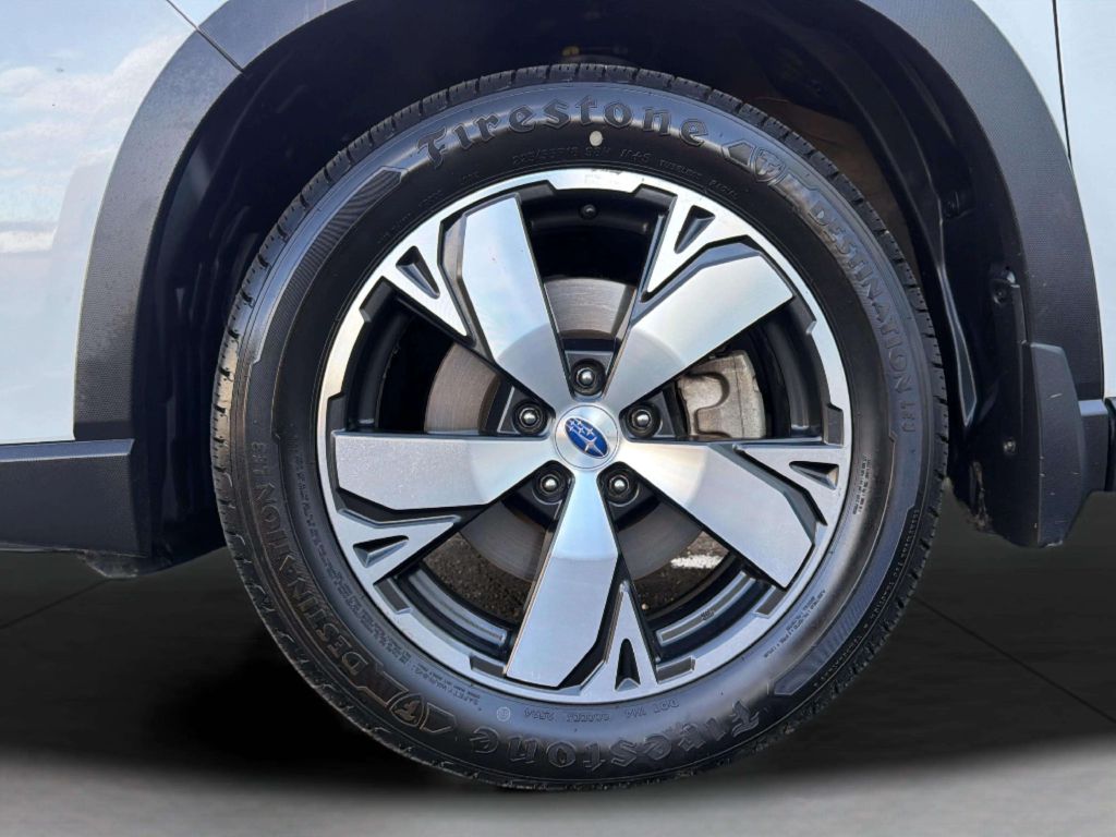 Photo 32 of this SUBARU FORESTER