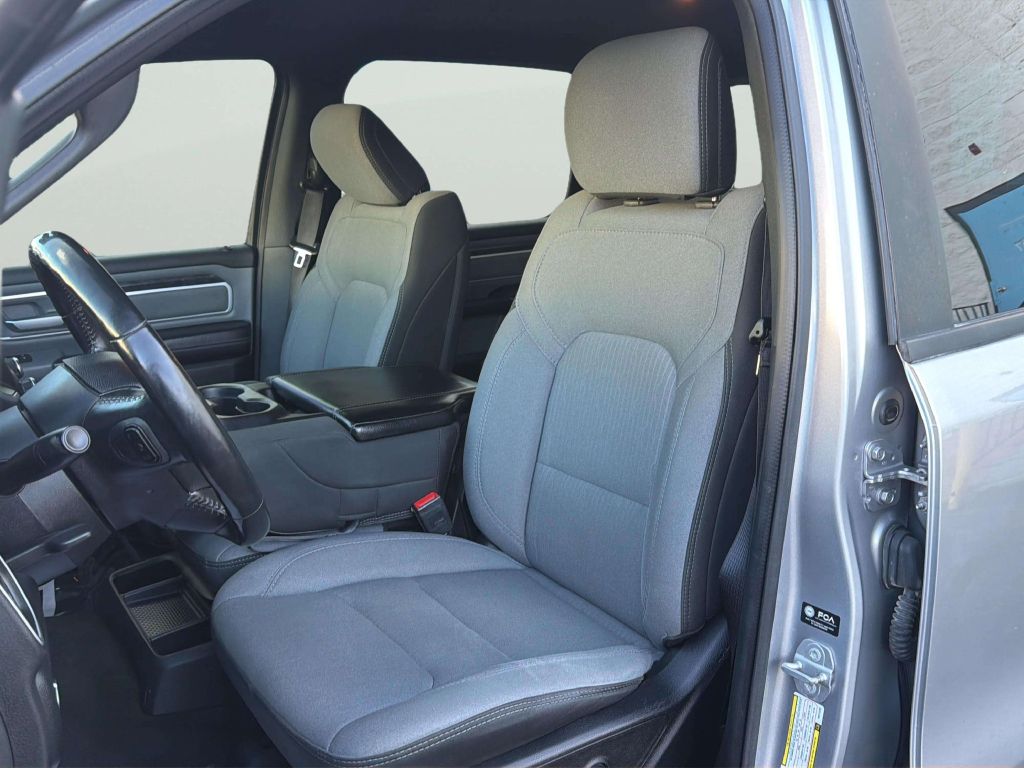 Photo 10 of this RAM 1500