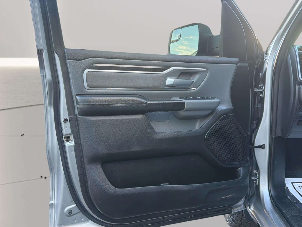 Photo 12 of this RAM 1500