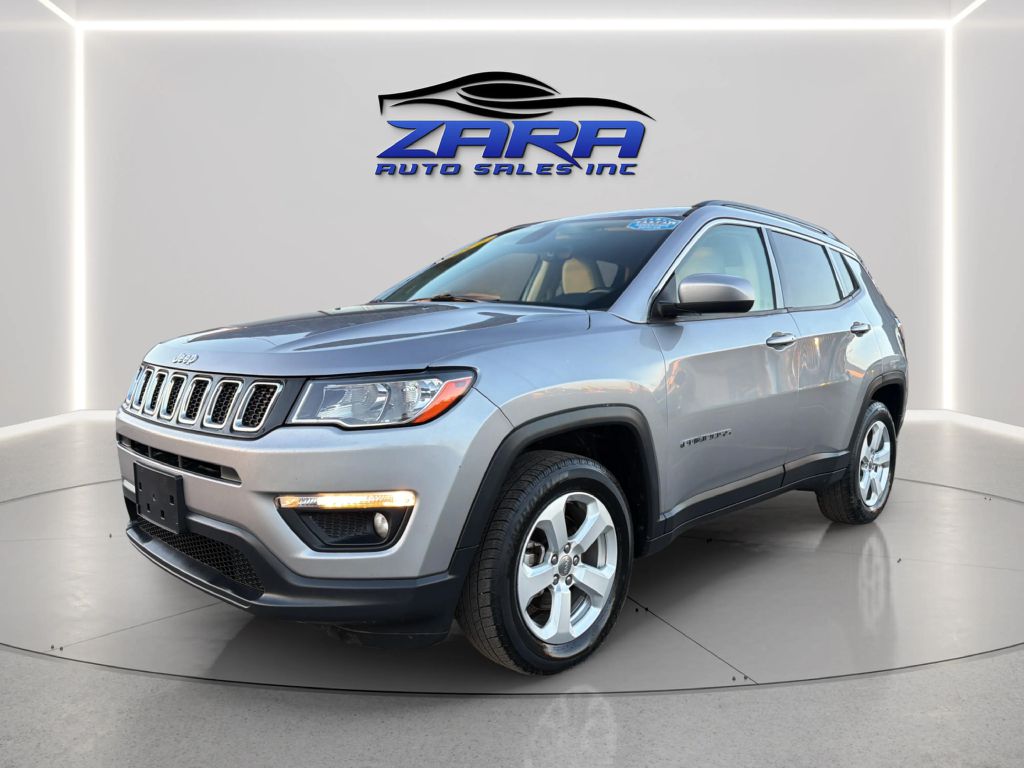 Photo 3 of this JEEP COMPASS