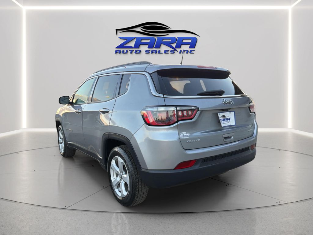 Photo 5 of this JEEP COMPASS