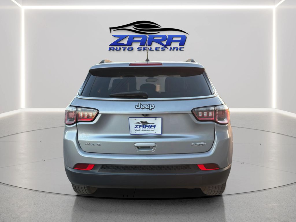 Photo 6 of this JEEP COMPASS