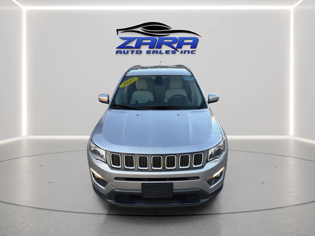 Photo 10 of this JEEP COMPASS