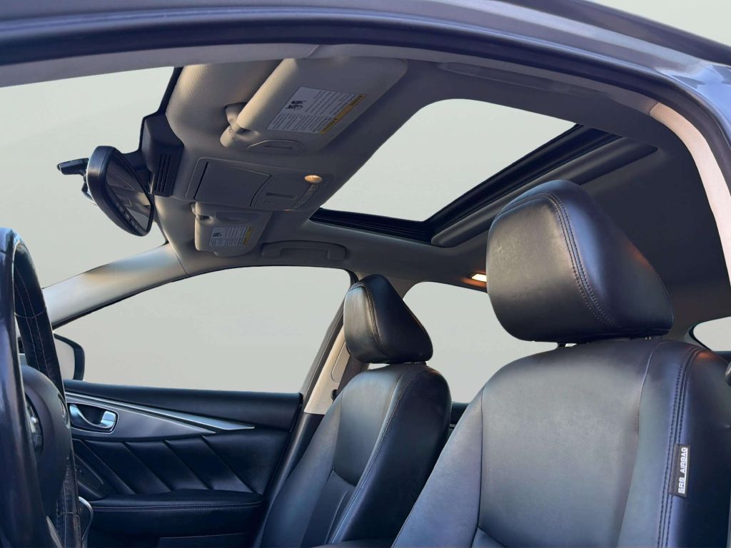 Photo 13 of this INFINITI Q50