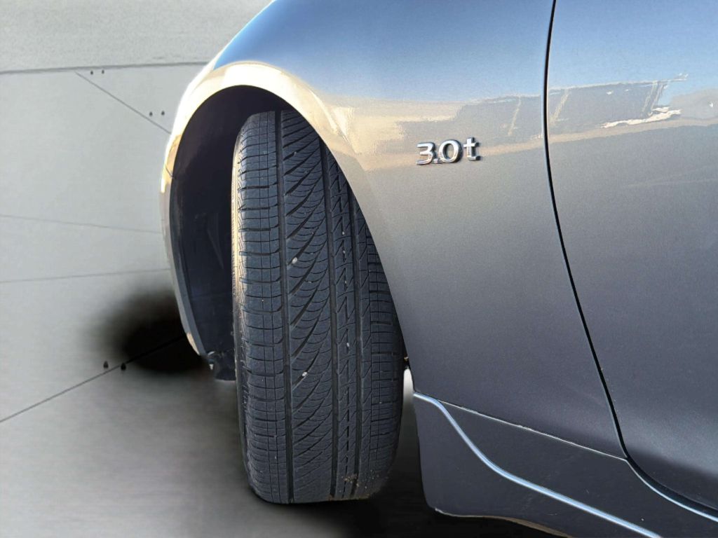 Photo 33 of this INFINITI Q50