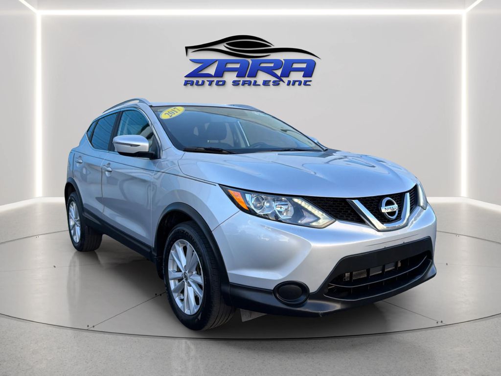Photo 9 of this NISSAN ROGUE SPORT