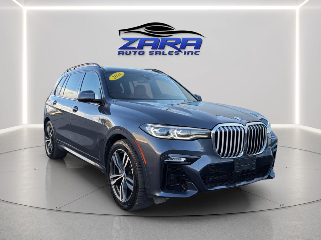 Photo 9 of this BMW X7