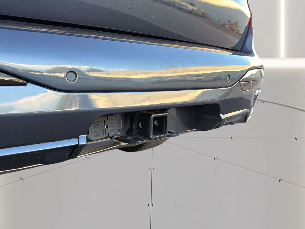 Photo 50 of this BMW X7