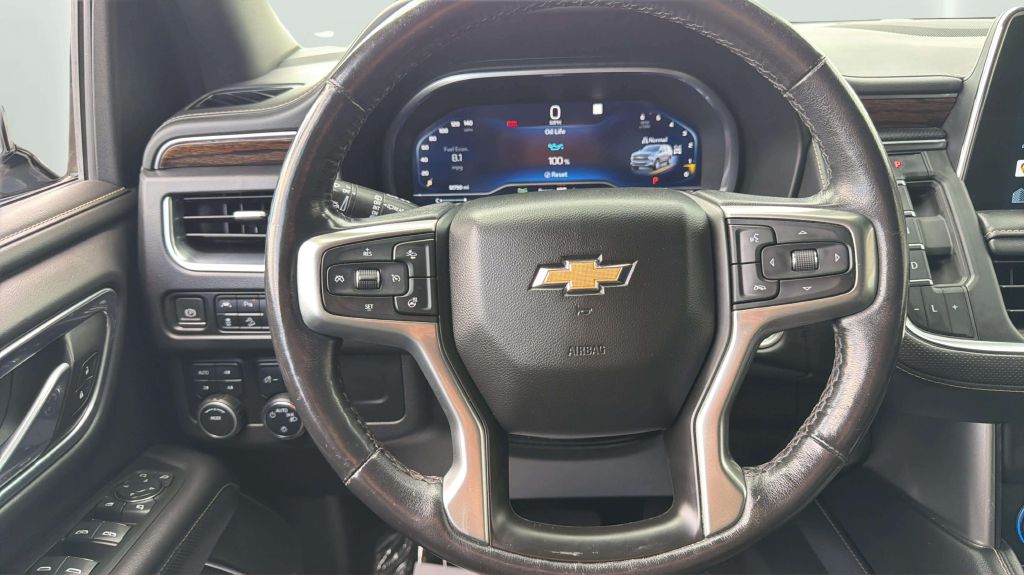 Photo 23 of this CHEVROLET SUBURBAN