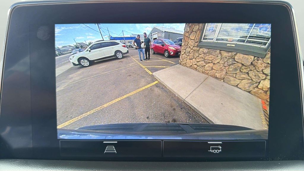 Photo 28 of this CHEVROLET SUBURBAN